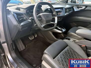 Audi Q4 E-tron S Line 50 — photo 35