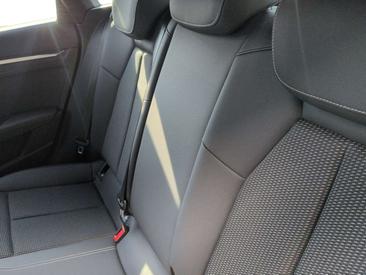 Audi A3 Advanced 40 TFSI E — photo 8