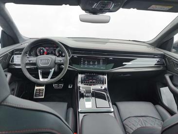 Audi SQ8 Competition Plus — photo 2