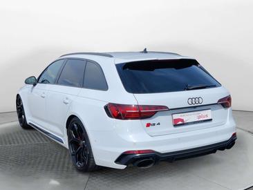 Audi RS4 Competition — photo 4