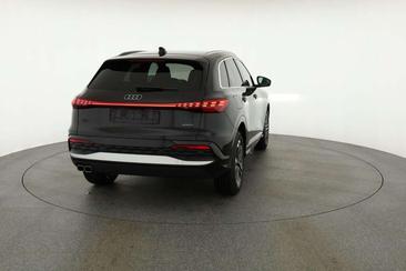 Audi Q5 TDI — photo 17