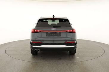 Audi Q5 TDI — photo 18