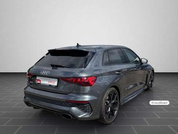 Audi RS3 — photo 2