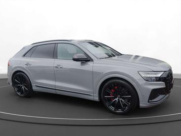 Audi SQ8 Competition Plus — photo 11