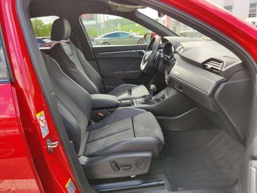 Audi RSQ3 2.5 TFSI — photo 13
