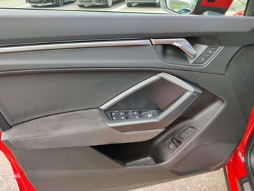 Audi RSQ3 2.5 TFSI — photo 14