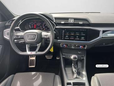 Audi Q3 S Line 35 TDI — photo 3