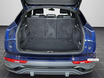 Audi Q5 S Line 40 TDI — photo 14