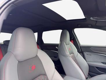 Audi S6 — photo 8