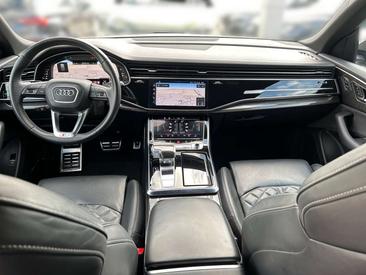 Audi SQ8 Competition Plus — photo 9