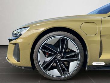 Audi RS E-tron GT — photo 8