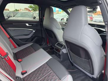 Audi S6 — photo 17