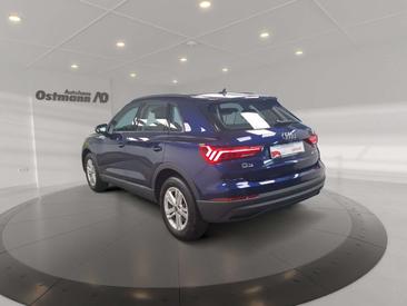Audi Q3 45 TFSI E — photo 2