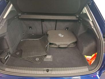 Audi Q3 45 TFSI E — photo 14