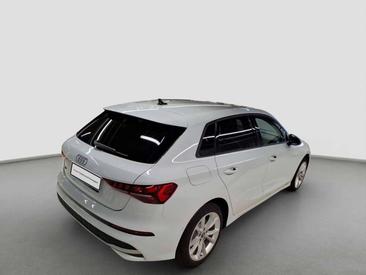 Audi A3 Sportback Advanced 40 TFSI E — photo 2
