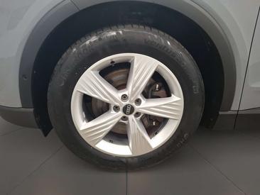 Audi Q4 E-tron — photo 6