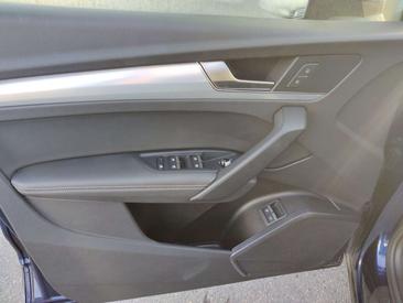 Audi Q5 Advanced 50 TFSI E — photo 14