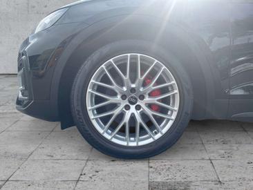 Audi Q5 50 TFSI E — photo 7