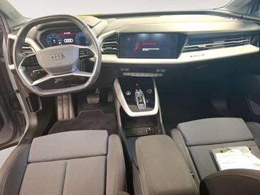 Audi Q4 E-tron — photo 9