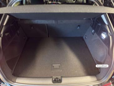 Audi Q2 S Line 35 TFSI — photo 15