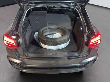 Audi Q2 S Line 35 TDI — photo 15