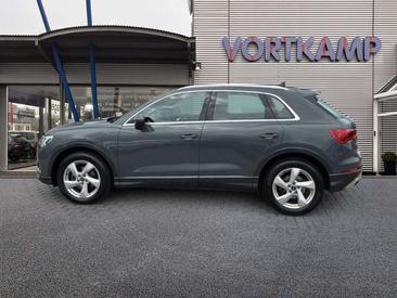 Audi Q3 Advanced 35 TFSI — photo 8