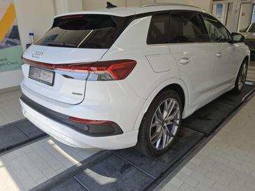 Audi Q4 E-tron 55 — photo 2