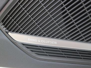 Audi S4 Avant 30 TDI — photo 15