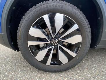 Volkswagen T-Roc TSI — photo 7