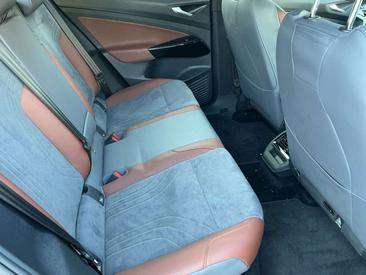 Volkswagen ID.4 Performance — photo 15
