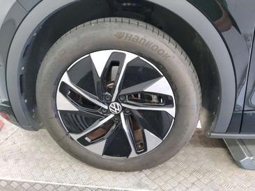 Volkswagen ID.5 Pro Performance — photo 5