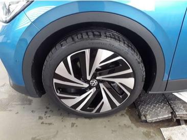 Volkswagen ID.4 Pro — photo 8