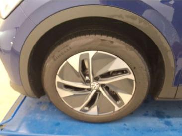 Volkswagen ID.4 Pro — photo 7