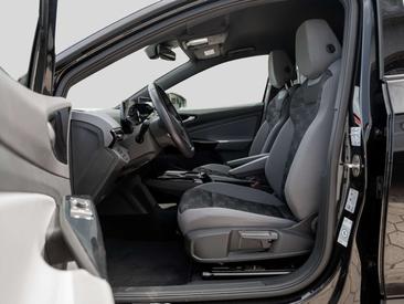 Volkswagen ID.4 Pro Performance — photo 6