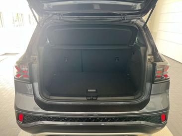 Volkswagen T-CROSS R-Line — photo 5