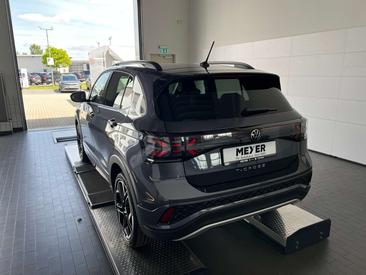 Volkswagen T-CROSS R-Line — photo 3