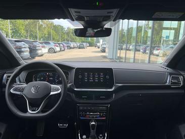 Volkswagen T-CROSS R-Line — photo 9