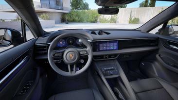 Porsche Macan 4S — photo 8