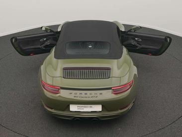Porsche 991 GTS — photo 11