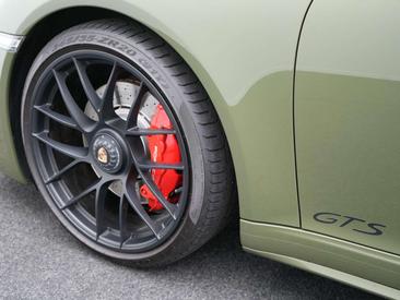 Porsche 991 GTS — photo 12