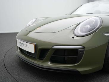 Porsche 991 GTS — photo 17