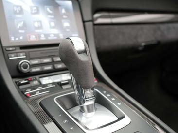 Porsche 991 GTS — photo 32