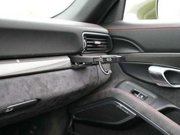 Porsche 991 GTS — photo 35