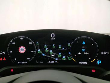 Porsche Taycan 4S — photo 13