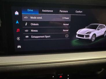 Porsche Cayenne III Turbo — photo 19