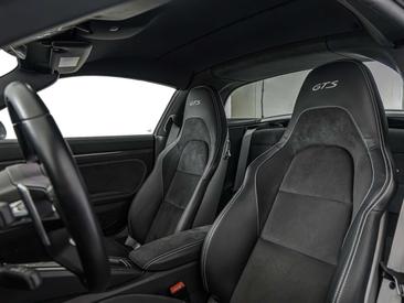 Porsche 991 I GTS — photo 16