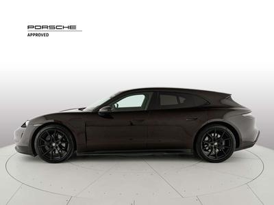 Porsche Taycan Performance Package