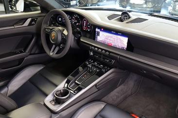 Porsche 992 I Carrera S — photo 9