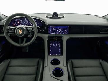 Porsche Taycan Performance Package — photo 12
