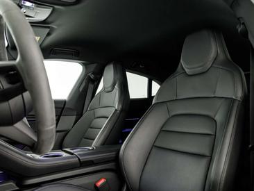 Porsche Taycan Performance Package — photo 14